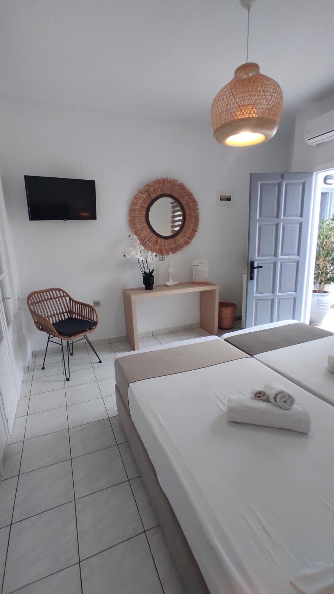 Hotel Chrysa House à Kamares  Extérieur photo